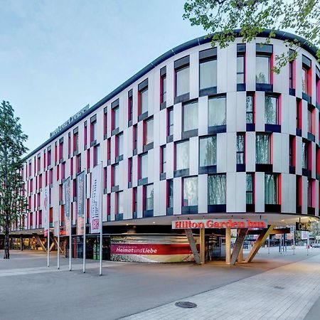 Hilton Garden Inn Stuttgart Neckarpark Exteriér fotografie